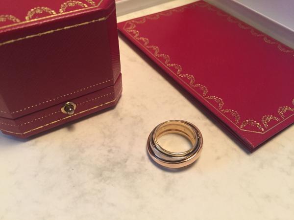 Goldring Cartier Ring Modell MUST ESSENCE